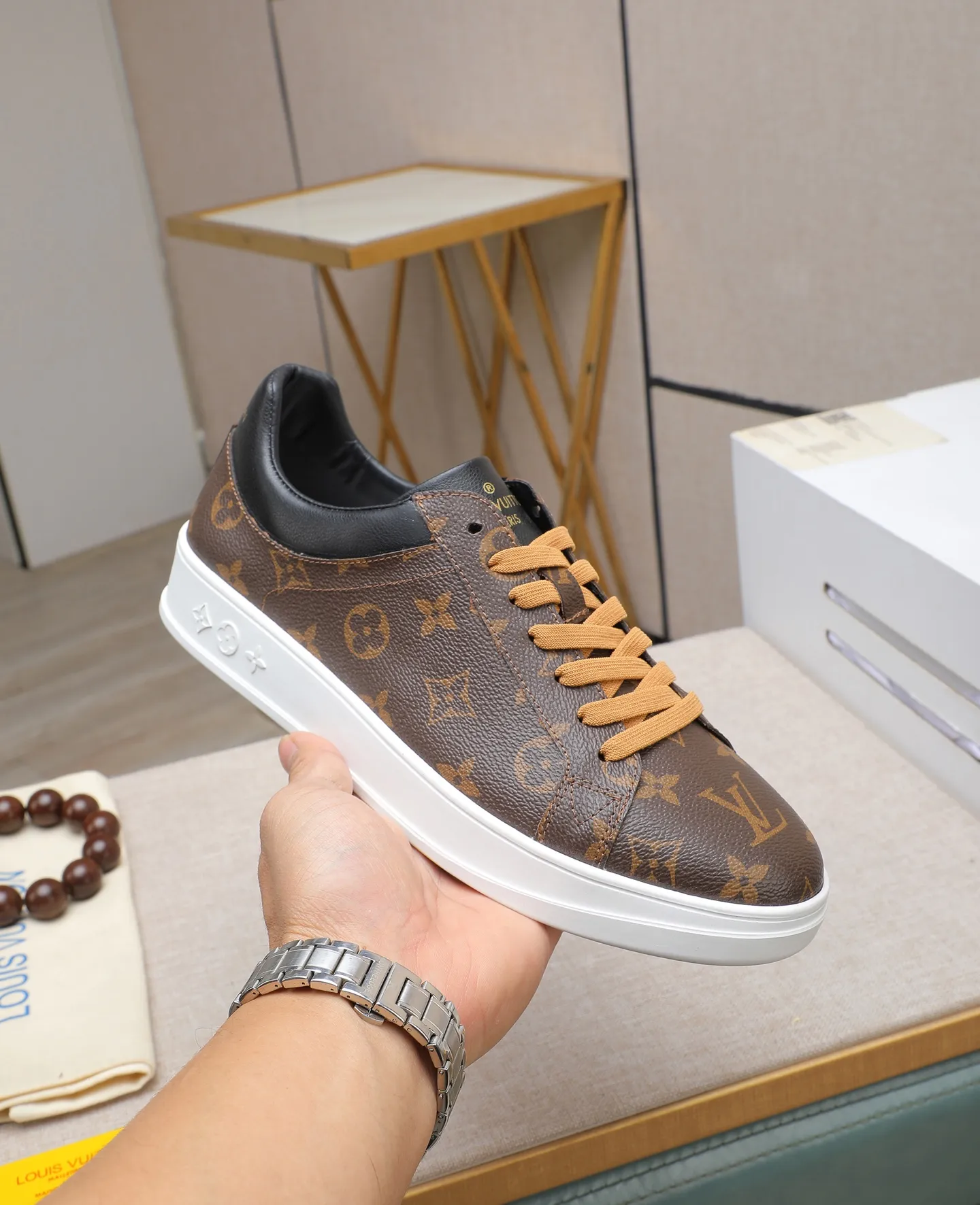 Men's shoes 💰420 📛📛(Niuli) high-end [LOUIS VUITTON】Louis Vuitton official website synchronizes new products👟Milan fashion catwalk style🇰🇾🇰🇾LV house logo, celebrity style, a must-have for fashionistas⚠️First-layer calfskin➕Cowhide lining➕Official website original original outsole👞Number 38-44